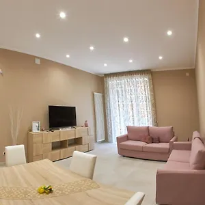 https://casa-manuraffy.hotels-amalfi.com