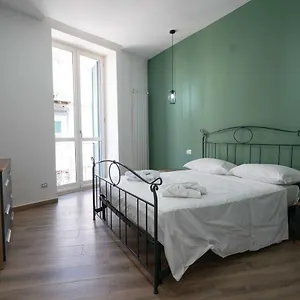 https://queen-mary-by-dimorra.hotels-amalfi.com